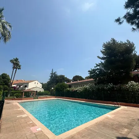App 4 Pers Avec Terrasse * Villeneuve-Loubet
